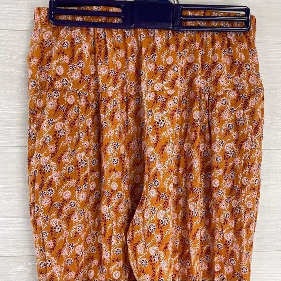 Xirena Payton Lauren Print High Waist Slouch Pants - Picture 3 of 7